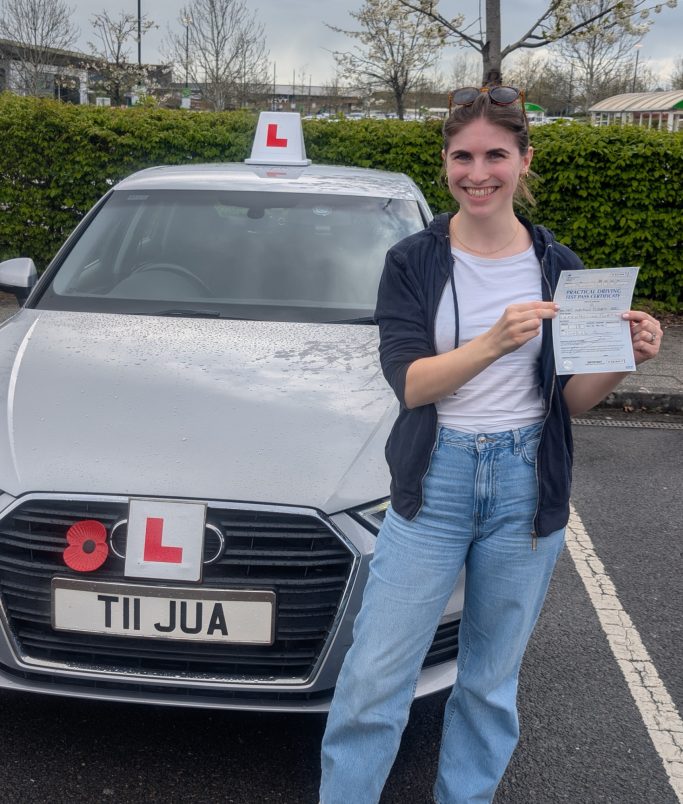 Morwenna 0 Driver Faults exceptional Morwenna superb student no faults on her test amazing effort